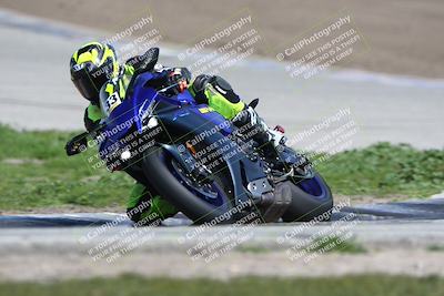 media/Feb-29-2024-TrackDaz (Thu) [[55f5738192]]/A Group/12pm (Outside Grapevine)/